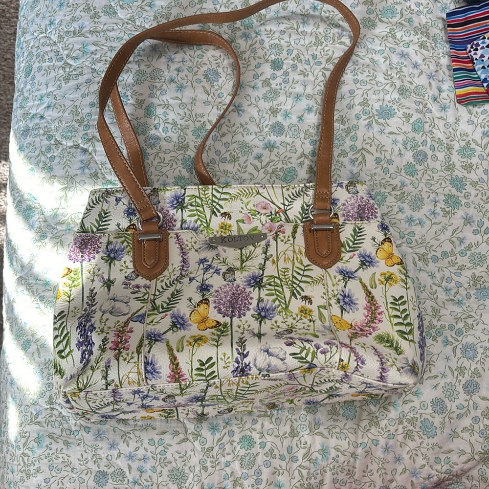 Koltov Secret Garden’s Butterfly Floral Purse NEW